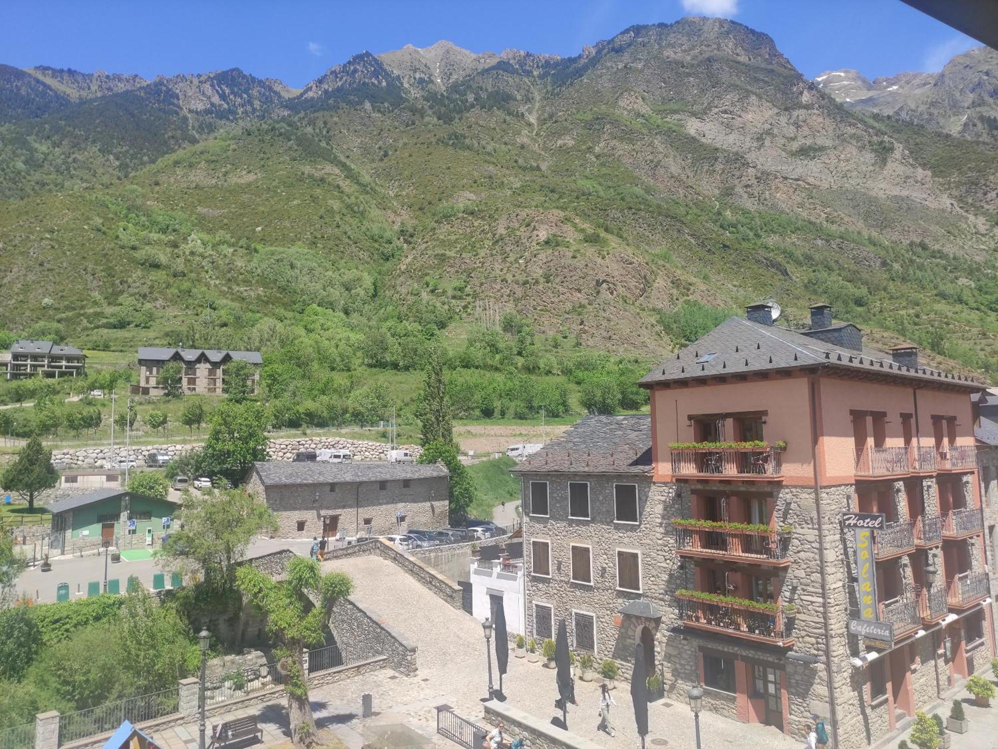 Apartamentos Casa Roldan I Benasque Exterior foto
